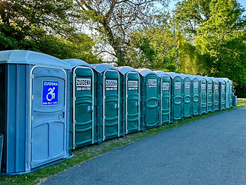 Crane Lift Restroom Rentals for Construction in NJ & NY